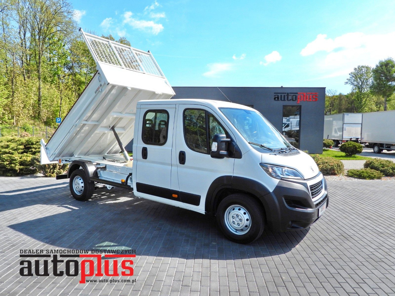 Peugeot BOXER KIPPER DOPPELKABINE DOKA 7 SITZE TEMPOMAT - Бус самосвал, Бус с двойна кабина: снимка 1 Peugeot BOXER KIPPER DOPPELKABINE DOKA 7 SITZE TEMPOMAT - Бус самосвал, Бус с двойна кабина: снимка 1