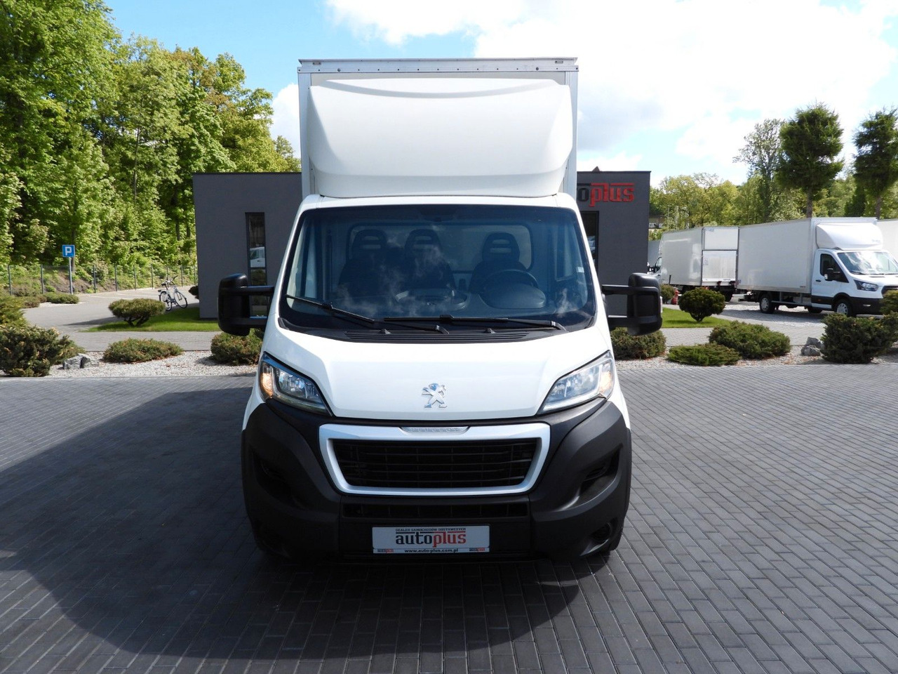 Peugeot BOXER KOFFER 8 PALETTEN TEMPOMAT KLIMAANLAGE Peugeot BOXER KOFFER 8 PALETTEN TEMPOMAT KLIMAANLAGE - Лекотоварен автомобил фургон: снимка 5 Peugeot BOXER KOFFER 8 PALETTEN TEMPOMAT KLIMAANLAGE Peugeot BOXER KOFFER 8 PALETTEN TEMPOMAT KLIMAANLAGE - Лекотоварен автомобил фургон: снимка 5