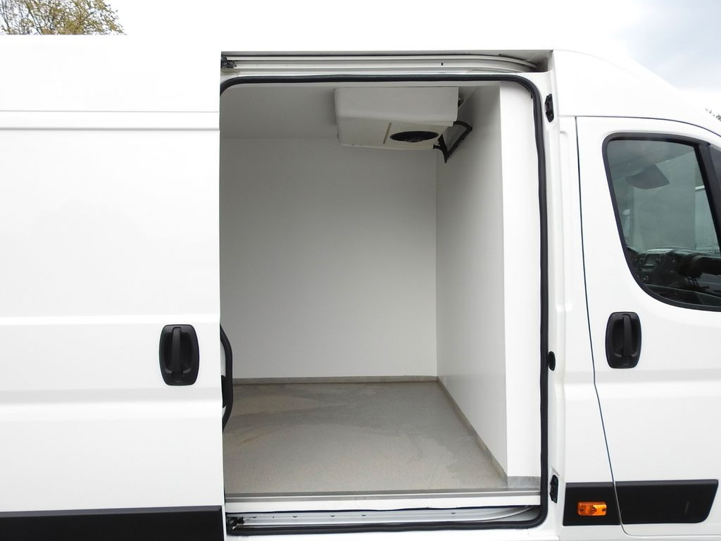 Хладилен бус Peugeot BOXER KÜHLKASTENWAGEN 0*C TEMPOMAT NAVIGATION: снимка 15