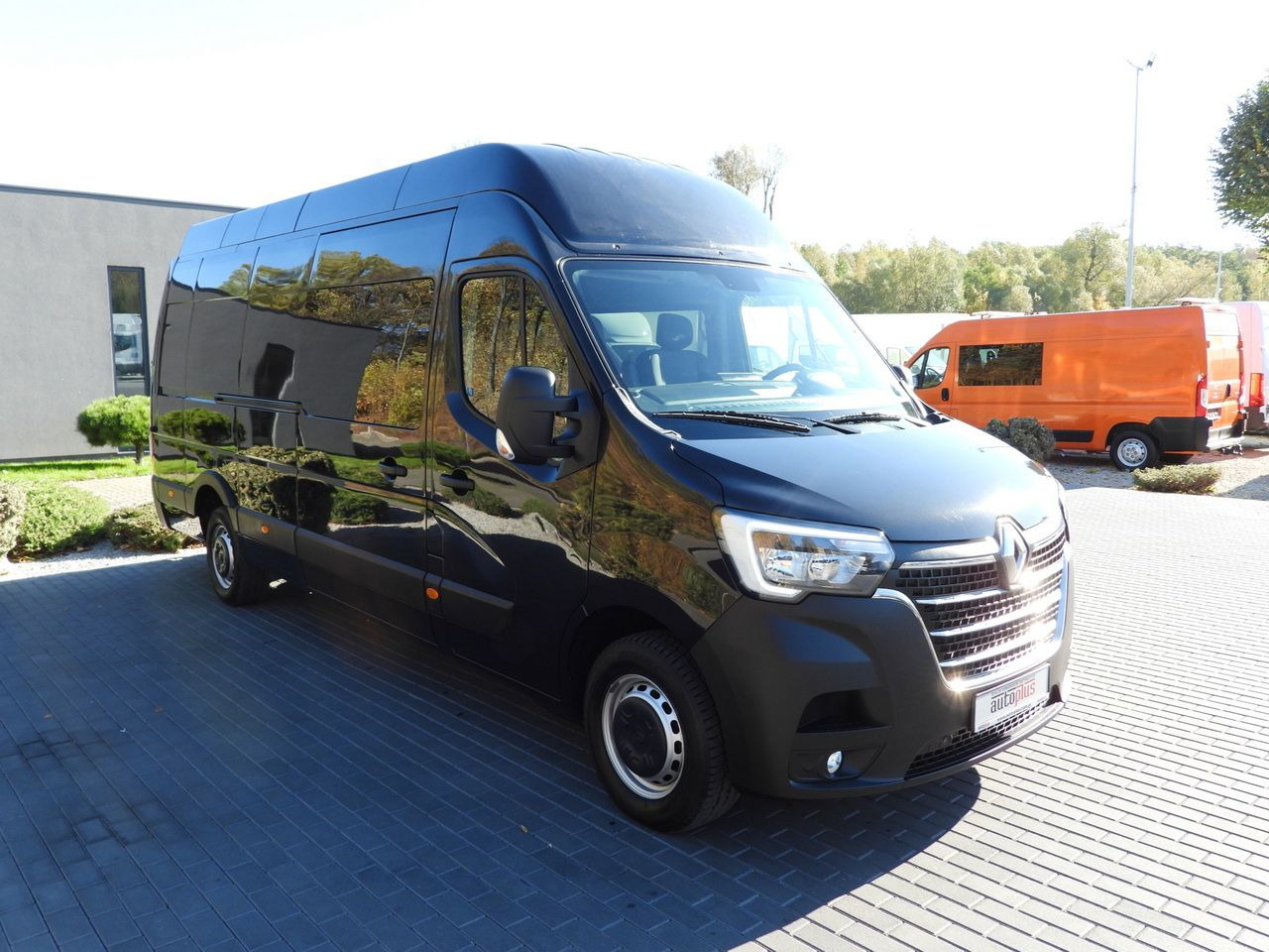 RENAULT MASTER BOX DELIVERY VAN 7 SEATS CRUISE CONTROL LED LIGHTS AIR CONDITIONING 165HP - Товарен бус: снимка 4 RENAULT MASTER BOX DELIVERY VAN 7 SEATS CRUISE CONTROL LED LIGHTS AIR CONDITIONING 165HP - Товарен бус: снимка 4
