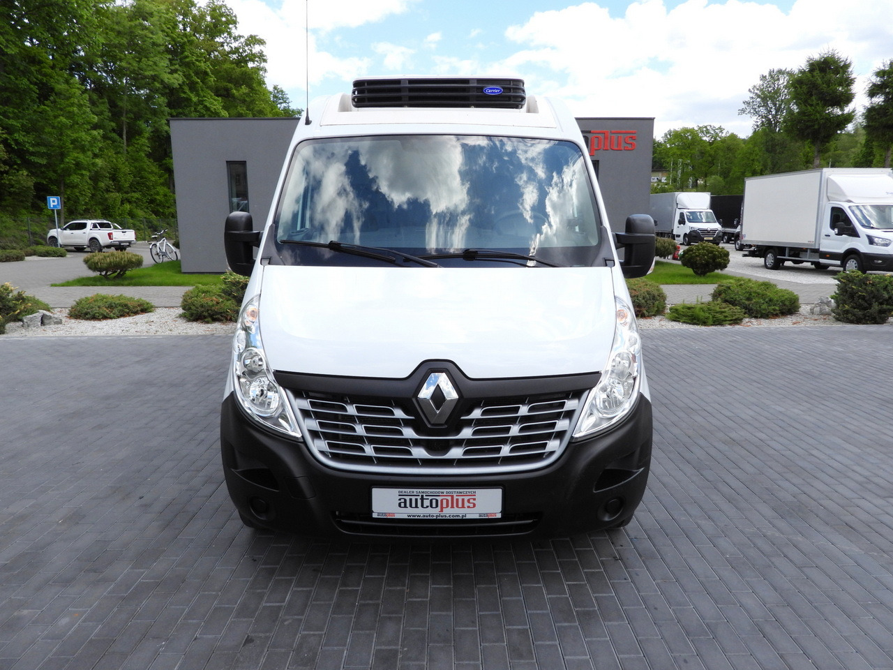RENAULT MASTER REFRIGERATOR VAN -20*C POWER SUPPLY 230V CRUISE CONTROL AIR CONDITIONING 145HP - Хладилен бус: снимка 5 RENAULT MASTER REFRIGERATOR VAN -20*C POWER SUPPLY 230V CRUISE CONTROL AIR CONDITIONING 145HP - Хладилен бус: снимка 5