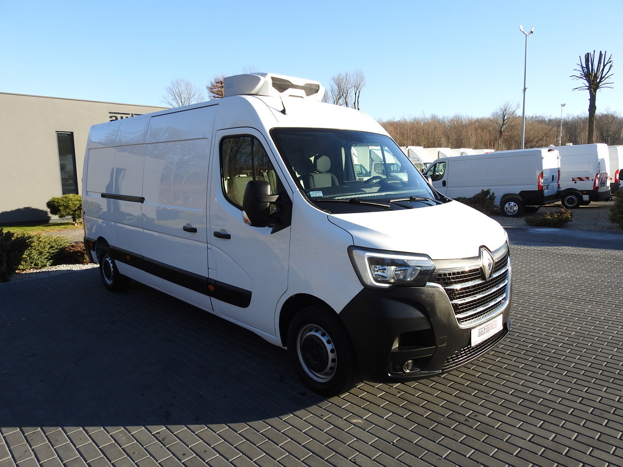 RENAULT MASTER REFRIGERATOR VAN -5*C HEATING FUNCTION POWER SUPPLY 230V AIR CONDITIONING LED LIGHTS 135HP - Хладилен бус: снимка 4 RENAULT MASTER REFRIGERATOR VAN -5*C HEATING FUNCTION POWER SUPPLY 230V AIR CONDITIONING LED LIGHTS 135HP - Хладилен бус: снимка 4
