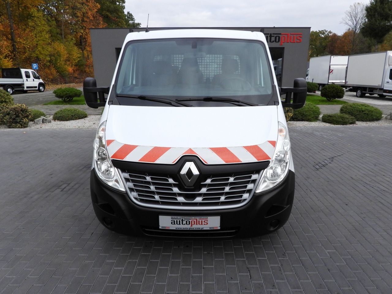 RENAULT MASTER STAKE BODY CRUISE CONTROL NAVIGATION TWIN WHEELS AIR CONDITIONING 130HP - Бордови бус: снимка 5 RENAULT MASTER STAKE BODY CRUISE CONTROL NAVIGATION TWIN WHEELS AIR CONDITIONING 130HP - Бордови бус: снимка 5