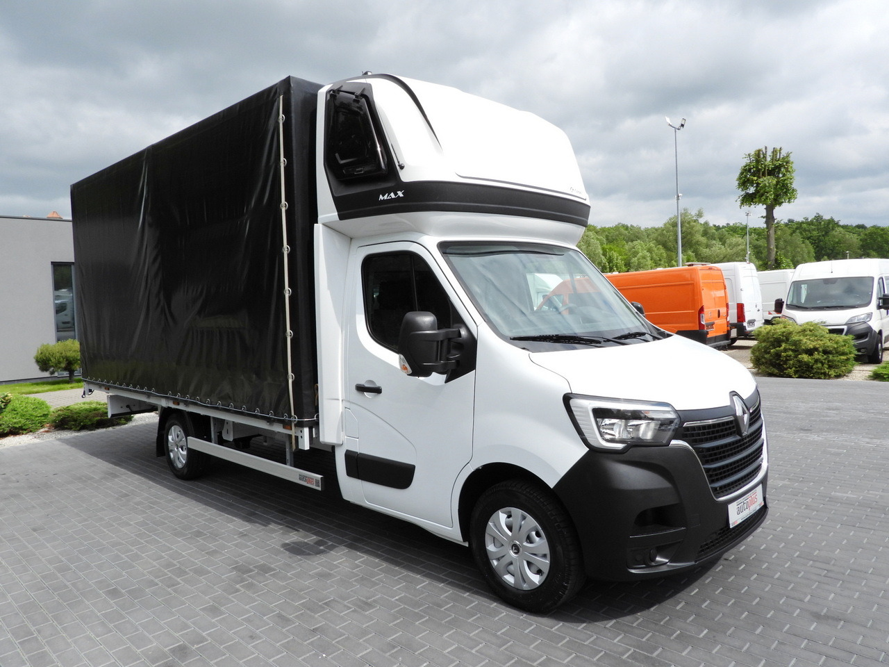 RENAULT MASTER TARPAULIN 10 PALLETS CRUISE CONTROL LED LIGHTS AIR CONDITIONING 165HP - Брезентов бус: снимка 4 RENAULT MASTER TARPAULIN 10 PALLETS CRUISE CONTROL LED LIGHTS AIR CONDITIONING 165HP - Брезентов бус: снимка 4