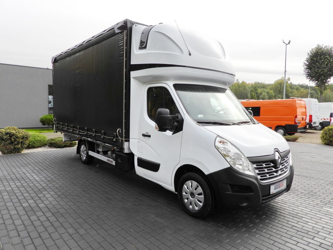 RENAULT MASTER TARPAULIN 10 PALLETS WEBASTO CRUISE CONTROL AIR CONDITIONING 170HP - Брезентов бус: снимка 4 RENAULT MASTER TARPAULIN 10 PALLETS WEBASTO CRUISE CONTROL AIR CONDITIONING 170HP - Брезентов бус: снимка 4