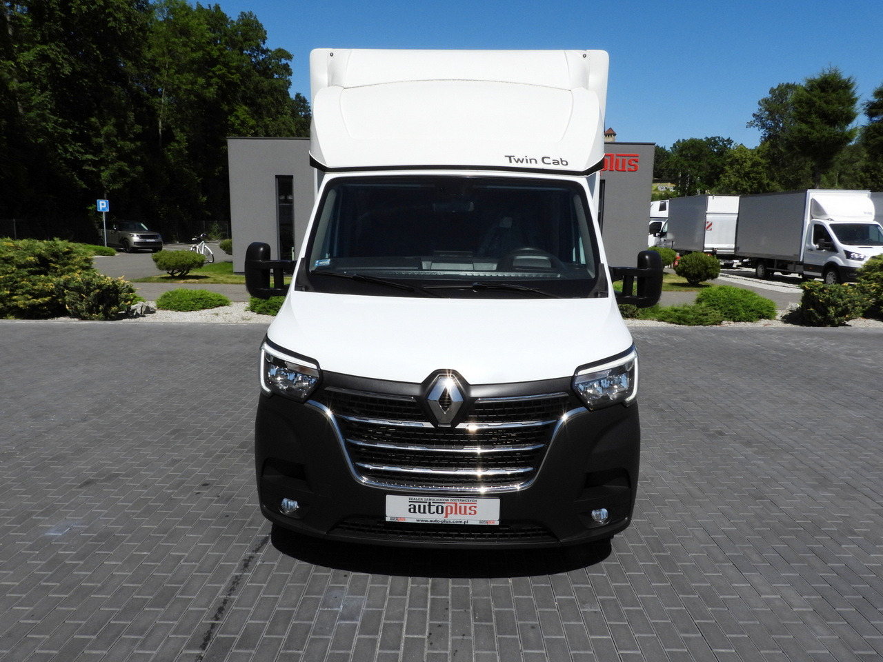 RENAULT MASTER TARPAULIN 10 PALLETS WEBASTO CRUISE CONTROL LED LIGHTS PNEUMATICS AIR CONDITIONING 165HP - Брезентов бус: снимка 5 RENAULT MASTER TARPAULIN 10 PALLETS WEBASTO CRUISE CONTROL LED LIGHTS PNEUMATICS AIR CONDITIONING 165HP - Брезентов бус: снимка 5