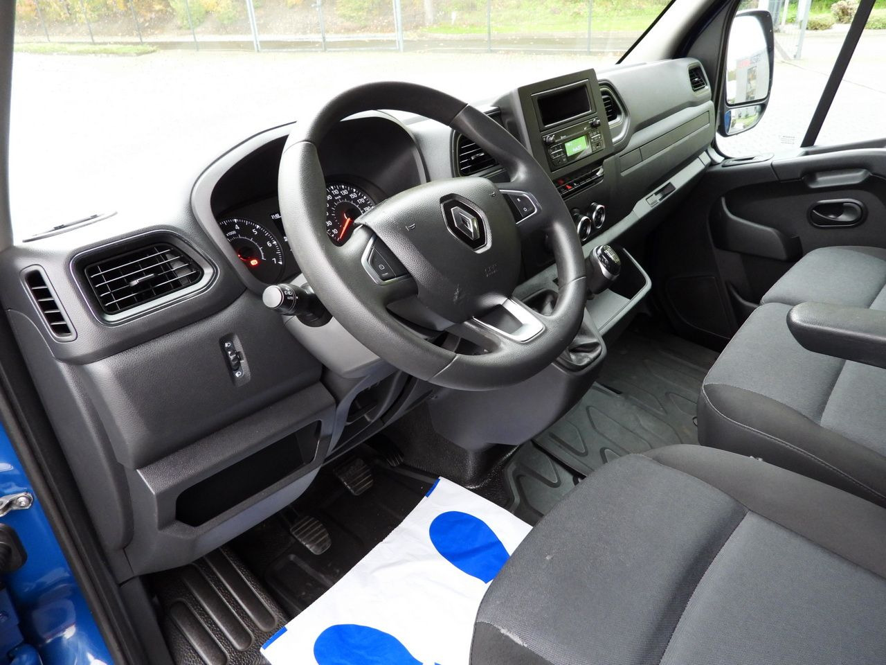 RENAULT MASTER TARPAULIN LIFT 8 PALLETS WEBASTO CRUISE CONTROL LED LIGHTS AIR CONDITIONING 165HP - Брезентов бус: снимка 2 RENAULT MASTER TARPAULIN LIFT 8 PALLETS WEBASTO CRUISE CONTROL LED LIGHTS AIR CONDITIONING 165HP - Брезентов бус: снимка 2
