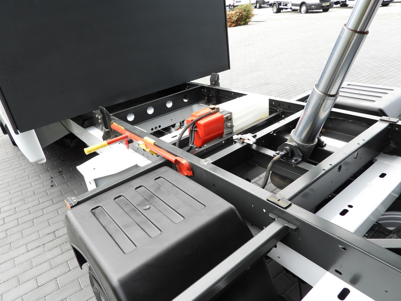 Бус самосвал RENAULT MASTER TIPPER CRUISE CONTROL LED LIGHTS TWIN WHEELS AIR CONDITIONING 130HP: снимка 22 Бус самосвал RENAULT MASTER TIPPER CRUISE CONTROL LED LIGHTS TWIN WHEELS AIR CONDITIONING 130HP: снимка 22