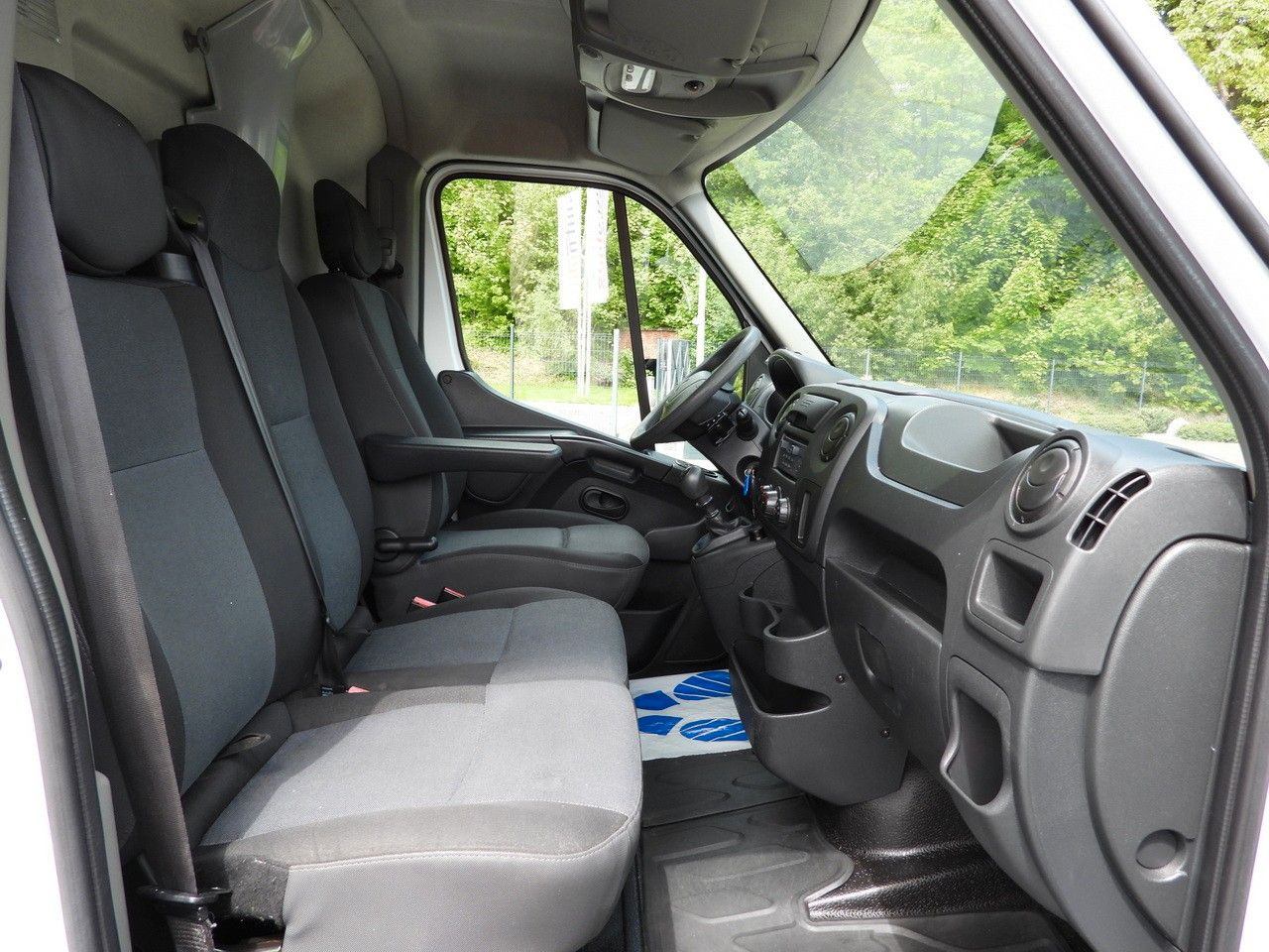 Лизинг на Renault MASTER  KÜHLKASTENWAGEN -20*C  TEMPOMAT Renault MASTER  KÜHLKASTENWAGEN -20*C  TEMPOMAT Renault MASTER  KÜHLKASTENWAGEN -20*C  TEMPOMAT Renault MASTER  KÜHLKASTENWAGEN -20*C  TEMPOMAT: снимка 28