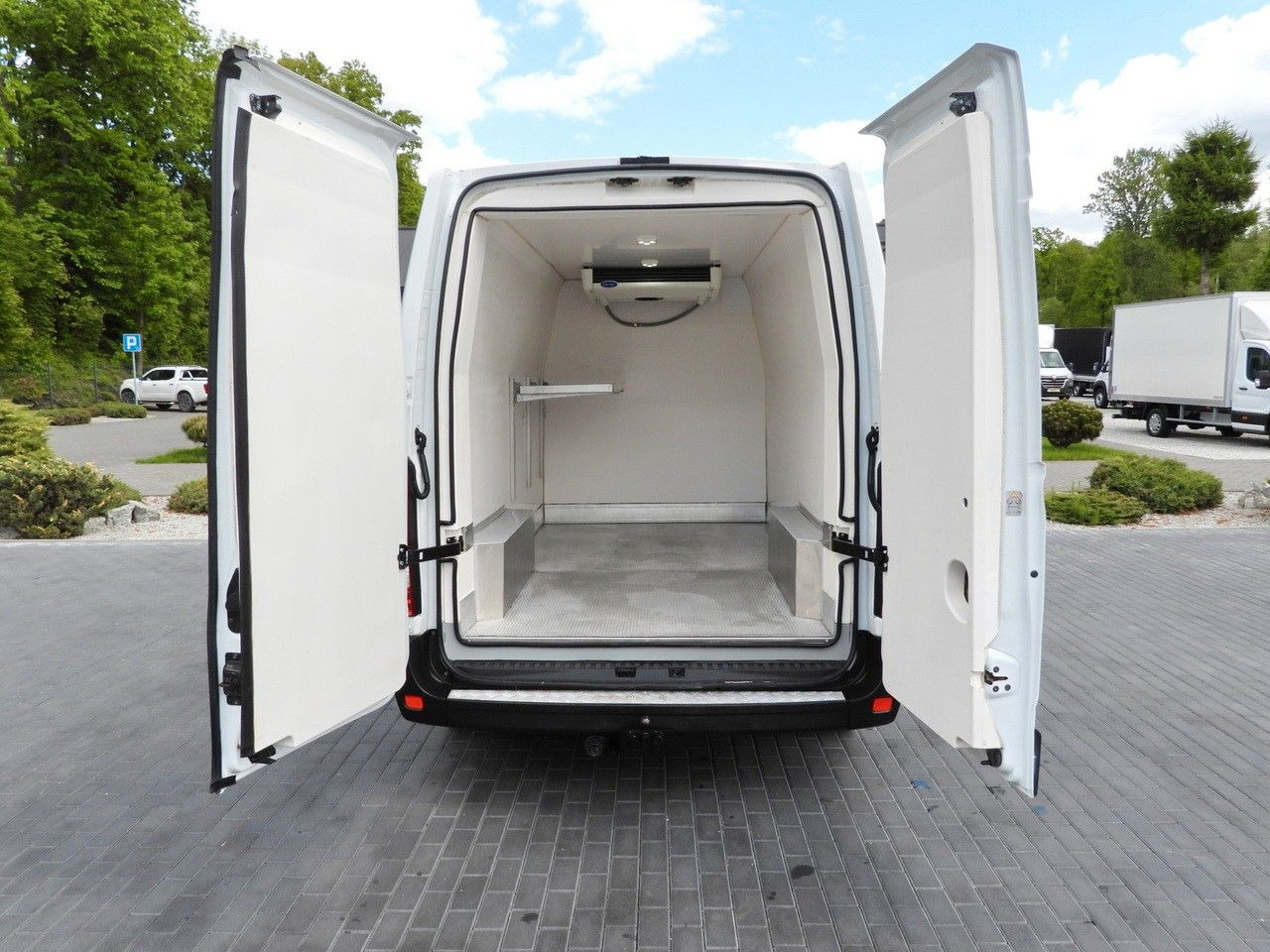 Лизинг на Renault MASTER  KÜHLKASTENWAGEN -20*C  TEMPOMAT Renault MASTER  KÜHLKASTENWAGEN -20*C  TEMPOMAT Renault MASTER  KÜHLKASTENWAGEN -20*C  TEMPOMAT Renault MASTER  KÜHLKASTENWAGEN -20*C  TEMPOMAT: снимка 11