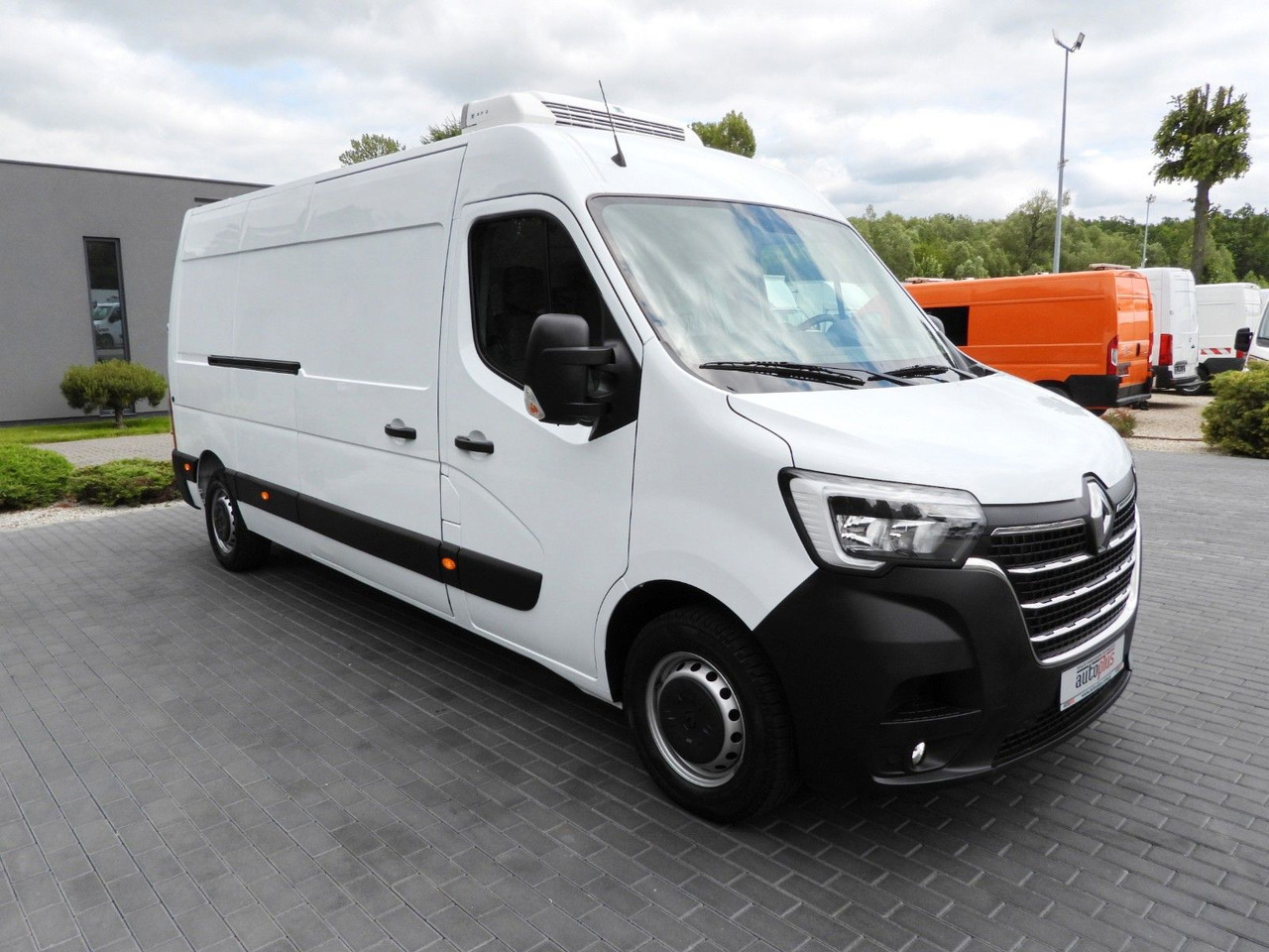 Renault MASTER KÜHLKASTENWAGEN -5*C TEMPOMAT NAVIGATION - Хладилен бус: снимка 4 Renault MASTER KÜHLKASTENWAGEN -5*C TEMPOMAT NAVIGATION - Хладилен бус: снимка 4