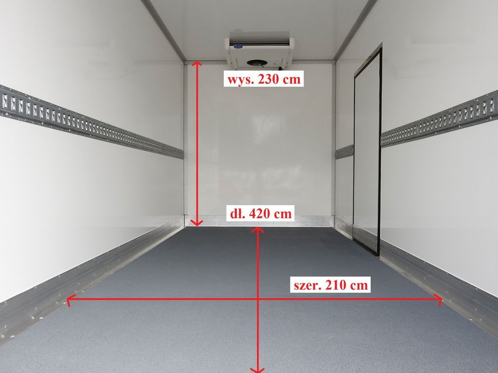 Нови Хладилен бус Renault MASTER NEUE KÜHLKOFFER -10*C 8 PALETTEN: снимка 13