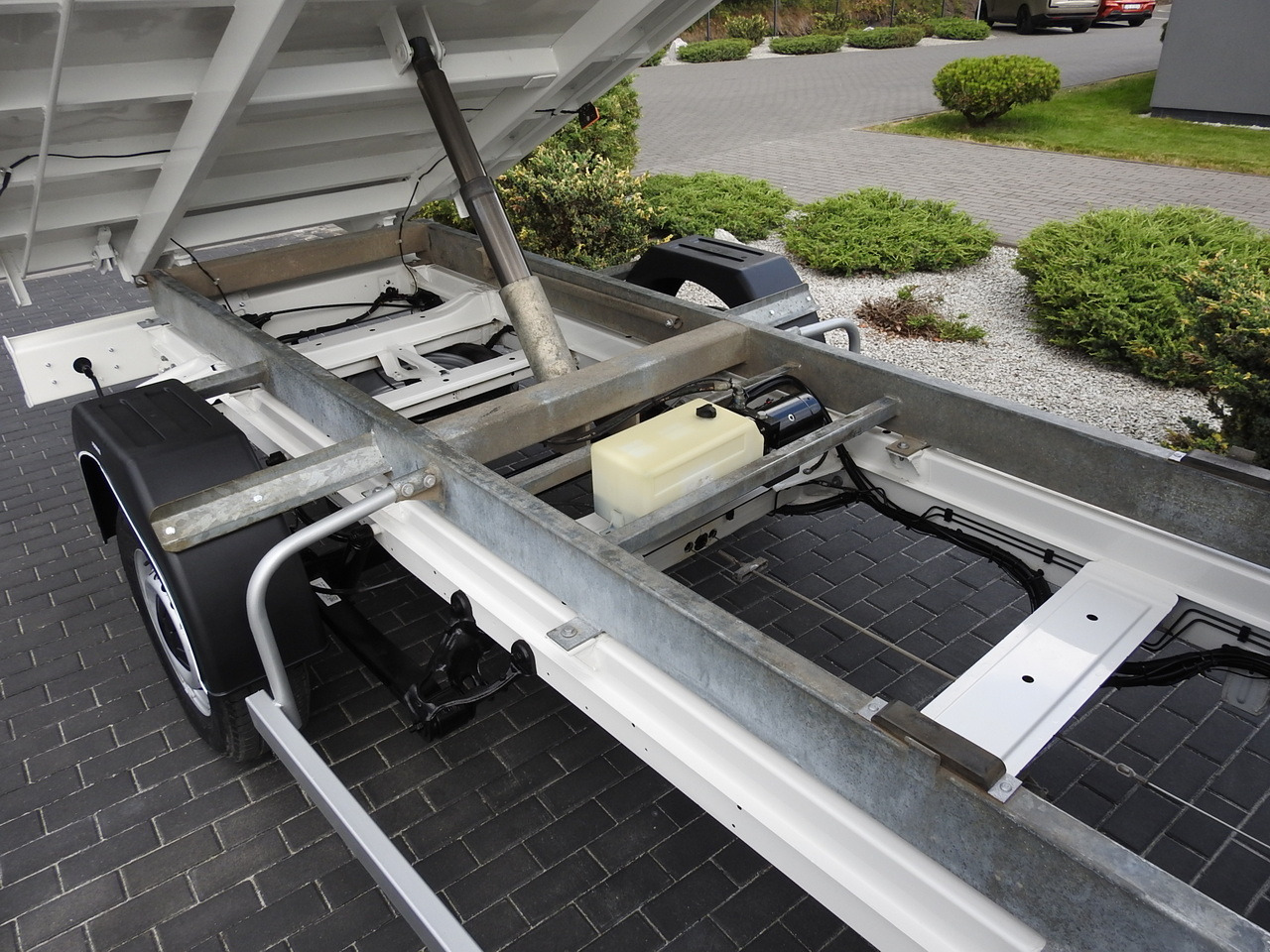 Лизинг на VOLKSWAGEN CRAFTER TIPPER CRUISE CONTROL  100HP VOLKSWAGEN CRAFTER TIPPER CRUISE CONTROL  100HP: снимка 20