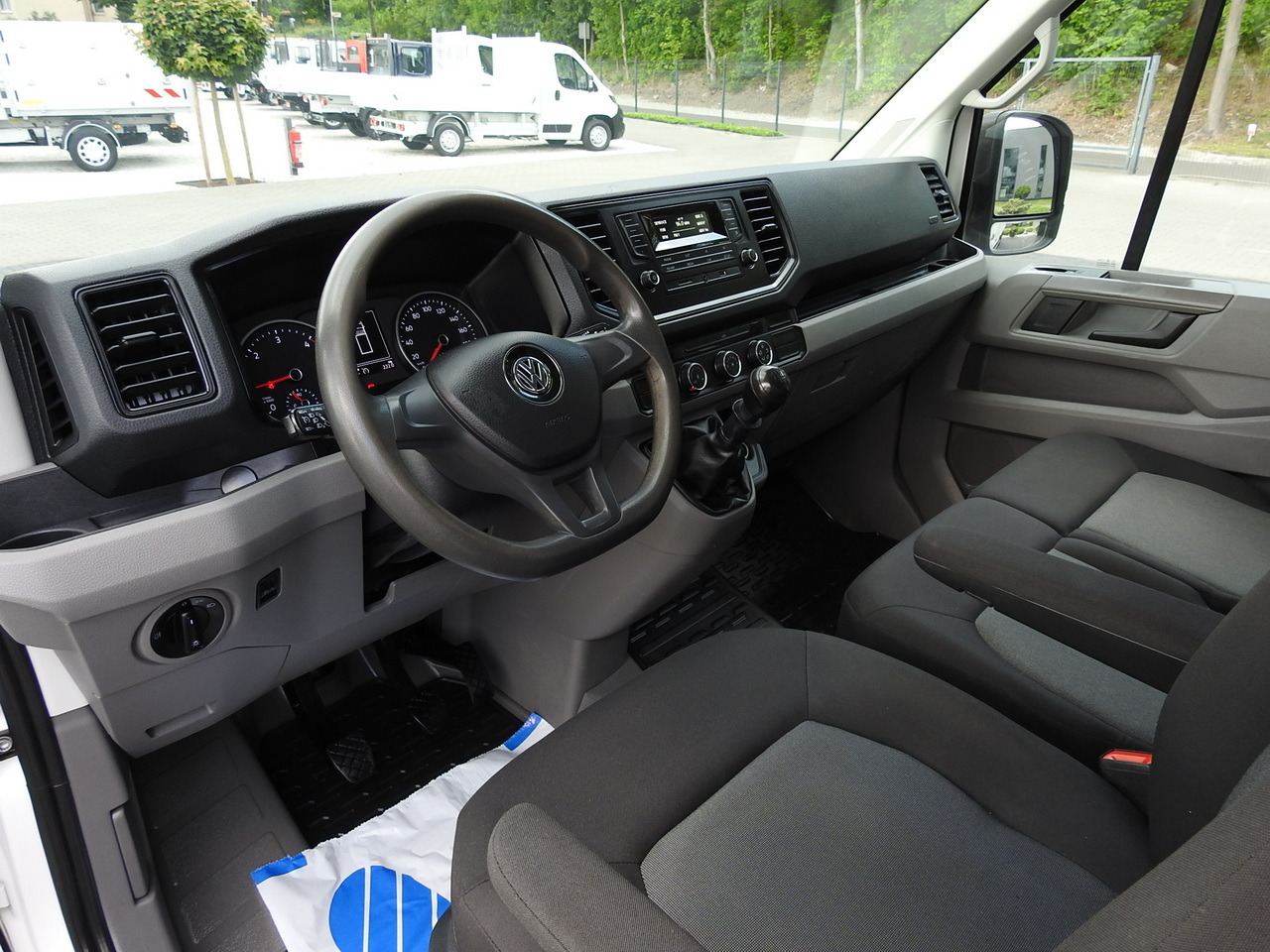 VOLKSWAGEN CRAFTER TIPPER CRUISE CONTROL 100HP - Бус самосвал: снимка 2 VOLKSWAGEN CRAFTER TIPPER CRUISE CONTROL 100HP - Бус самосвал: снимка 2