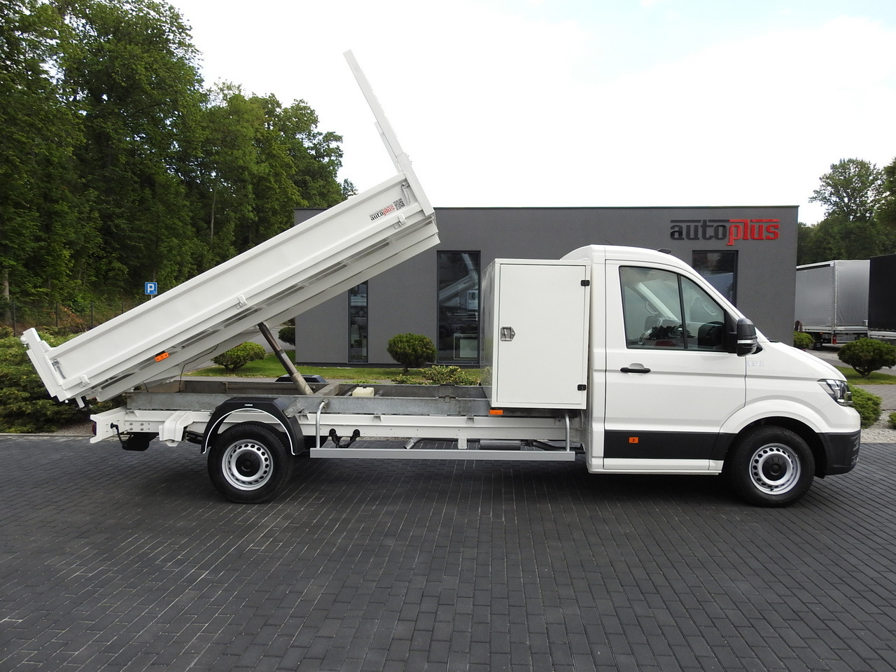 Лизинг на VOLKSWAGEN CRAFTER TIPPER CRUISE CONTROL  100HP VOLKSWAGEN CRAFTER TIPPER CRUISE CONTROL  100HP: снимка 7