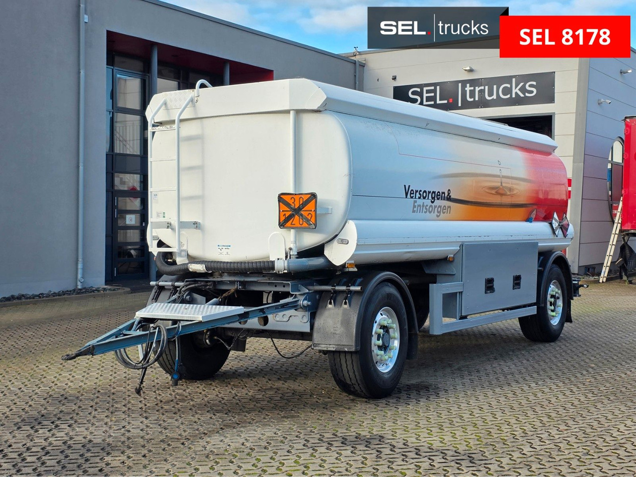 Esterer, Ulrich TA 18.186 /Alu-Felgen /ADR AT / - Ремарке цистерна: снимка 1 Esterer, Ulrich TA 18.186 /Alu-Felgen /ADR AT / - Ремарке цистерна: снимка 1