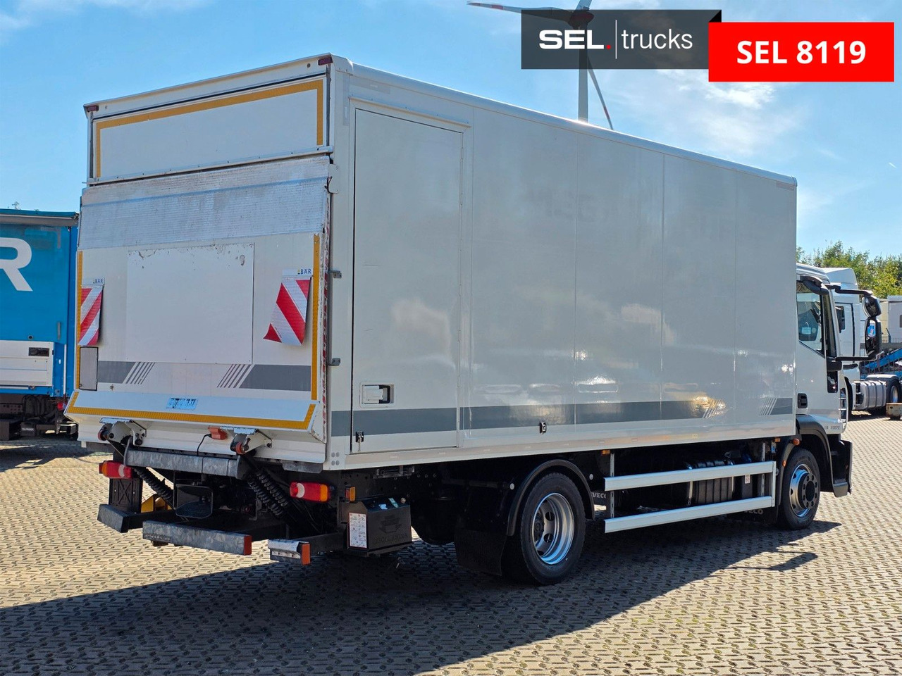 Iveco Eurocargo 120E28 / Ladebordwand - Камион фургон: снимка 5 Iveco Eurocargo 120E28 / Ladebordwand - Камион фургон: снимка 5