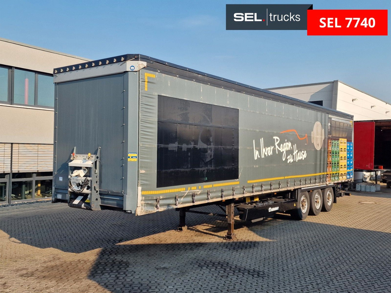 Krone SD / Ladebordwand / Lenkachse / Liftachse - Брезентово полуремарке: снимка 2 Krone SD / Ladebordwand / Lenkachse / Liftachse - Брезентово полуремарке: снимка 2