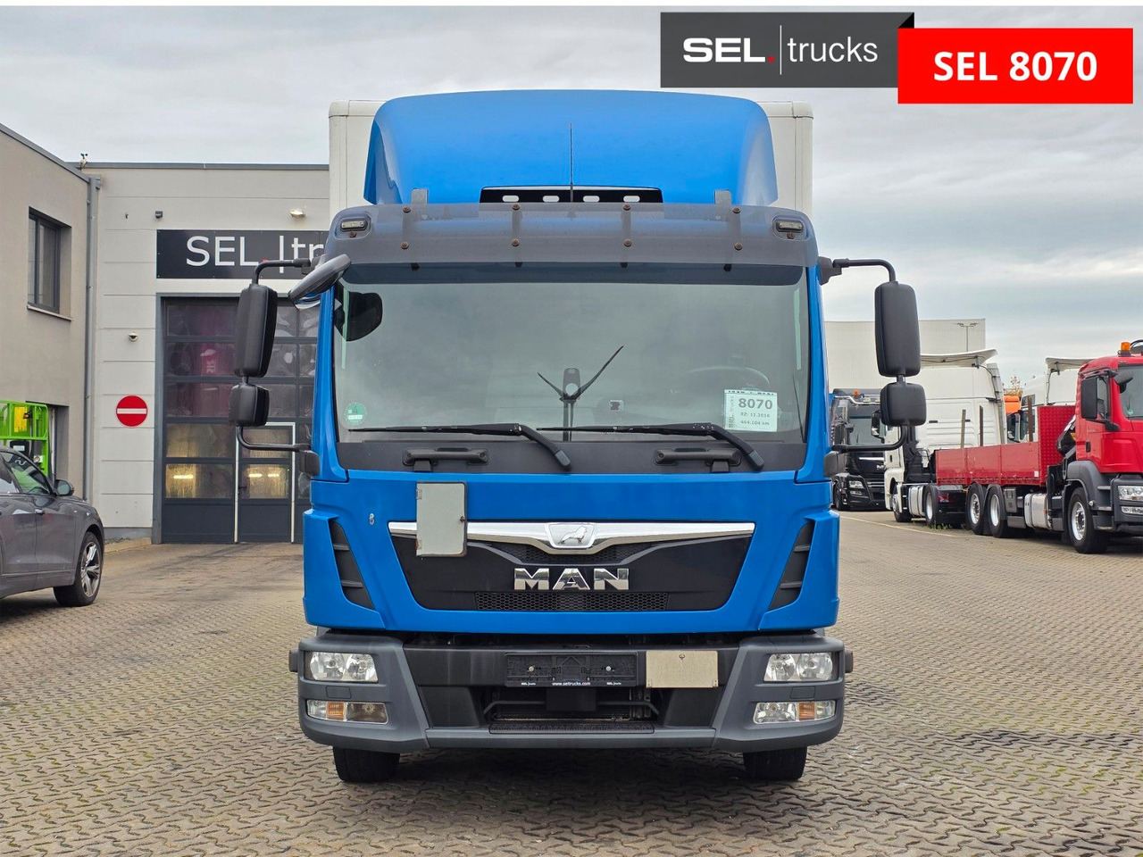 MAN TGL 12.220 4x2 BL / Ladebordwand - Камион фургон: снимка 2 MAN TGL 12.220 4x2 BL / Ladebordwand - Камион фургон: снимка 2