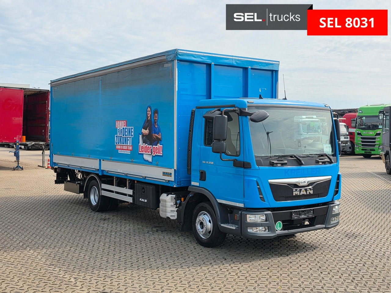 MAN TGL 12.250 4x2 BL / Ladebordwand / Aluklappen - Камион с брезент: снимка 3 MAN TGL 12.250 4x2 BL / Ladebordwand / Aluklappen - Камион с брезент: снимка 3
