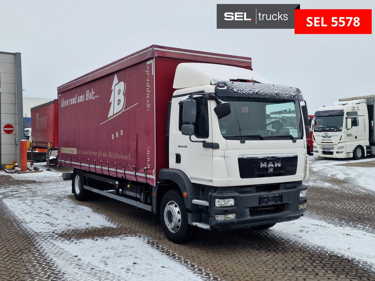 MAN TGM 18.250 4X2 LL / Staplerhalterung - Камион с брезент: снимка 3 MAN TGM 18.250 4X2 LL / Staplerhalterung - Камион с брезент: снимка 3