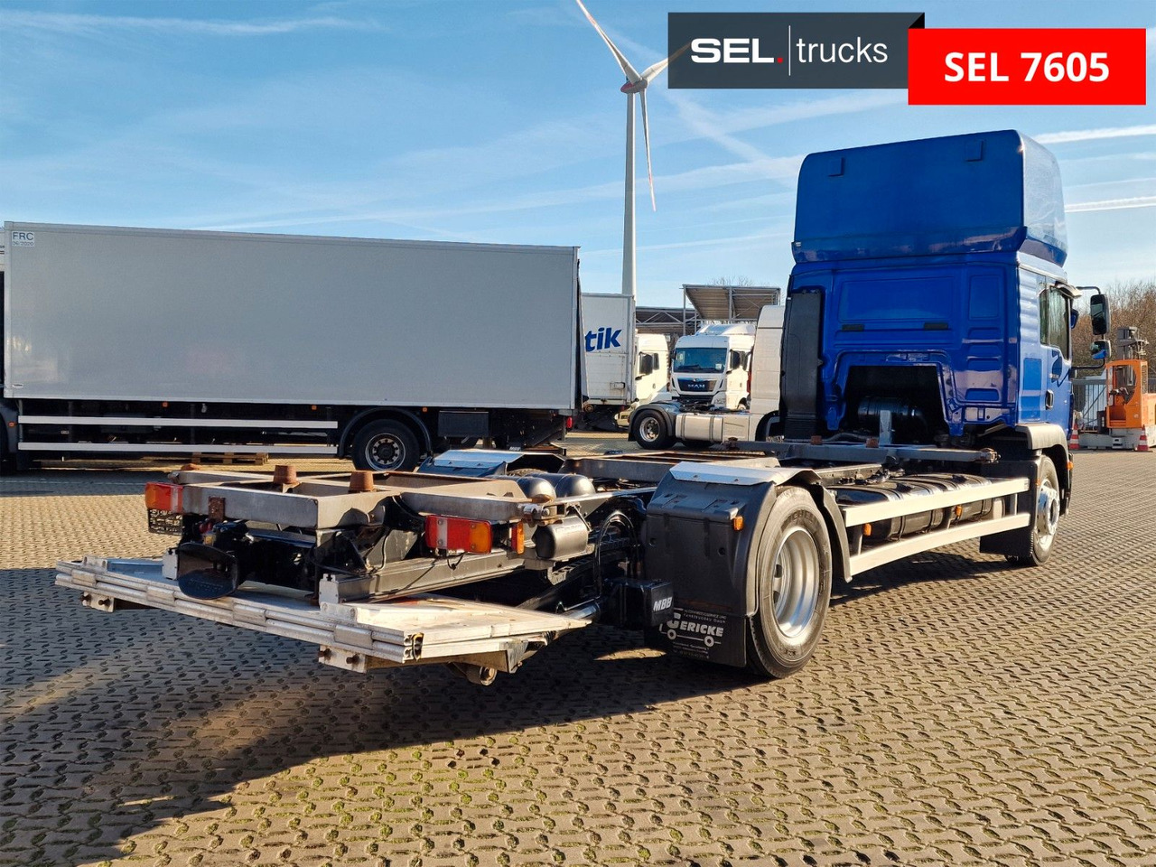 MAN TGM 18.340 4X2 LL / Ladebordwand / 3 Betten - Контейнеровоз/ Сменна каросерия камион: снимка 5 MAN TGM 18.340 4X2 LL / Ladebordwand / 3 Betten - Контейнеровоз/ Сменна каросерия камион: снимка 5