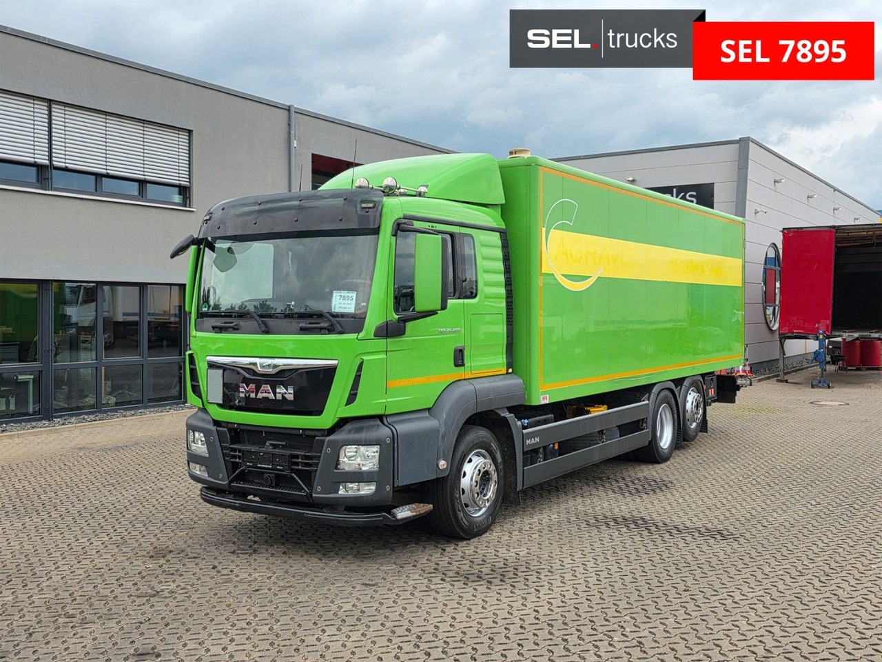 MAN TGS 26.400 6X2-4 LL / Ldbw / ADR AT / Lenkachse - Камион фургон: снимка 1 MAN TGS 26.400 6X2-4 LL / Ldbw / ADR AT / Lenkachse - Камион фургон: снимка 1