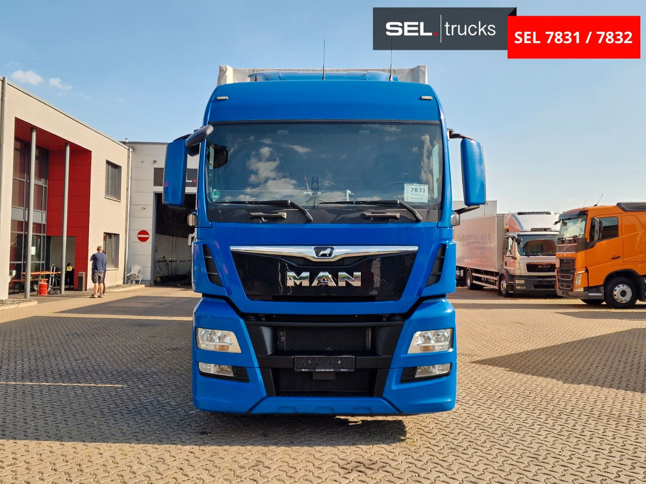 MAN TGX 18.440 4X2 LL-U / Intarder /Jumbo /Durchlade - Камион с брезент: снимка 2 MAN TGX 18.440 4X2 LL-U / Intarder /Jumbo /Durchlade - Камион с брезент: снимка 2