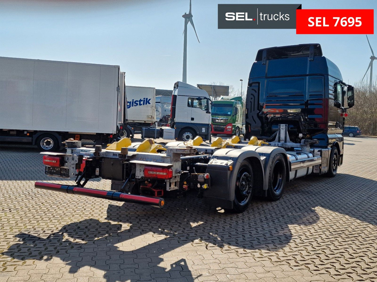 MAN TGX 24.500 6X2-2 LL-U / Intarder / Xeno / LOW KM - Контейнеровоз/ Сменна каросерия камион: снимка 5 MAN TGX 24.500 6X2-2 LL-U / Intarder / Xeno / LOW KM - Контейнеровоз/ Сменна каросерия камион: снимка 5