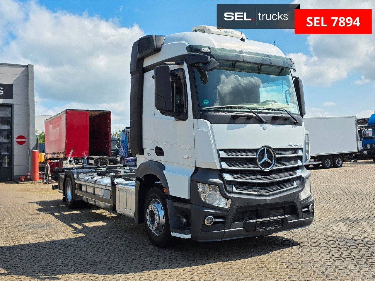 Mercedes-Benz Actros 1842 / Standklimaanlage - Контейнеровоз/ Сменна каросерия камион: снимка 3 Mercedes-Benz Actros 1842 / Standklimaanlage - Контейнеровоз/ Сменна каросерия камион: снимка 3