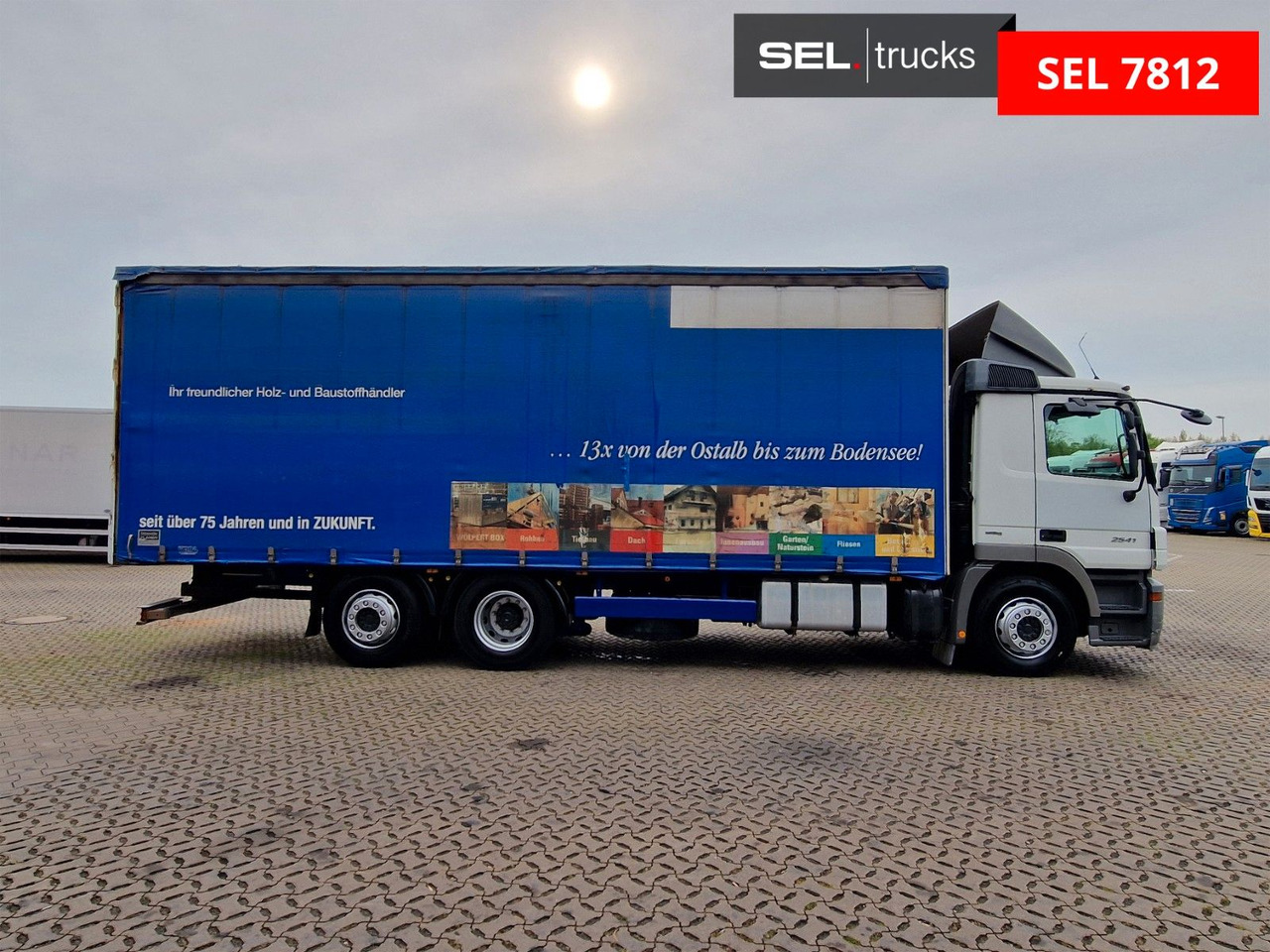 Mercedes-Benz Actros 2541 / Lenkachse / Liftachse / V6 - Камион с брезент: снимка 4 Mercedes-Benz Actros 2541 / Lenkachse / Liftachse / V6 - Камион с брезент: снимка 4