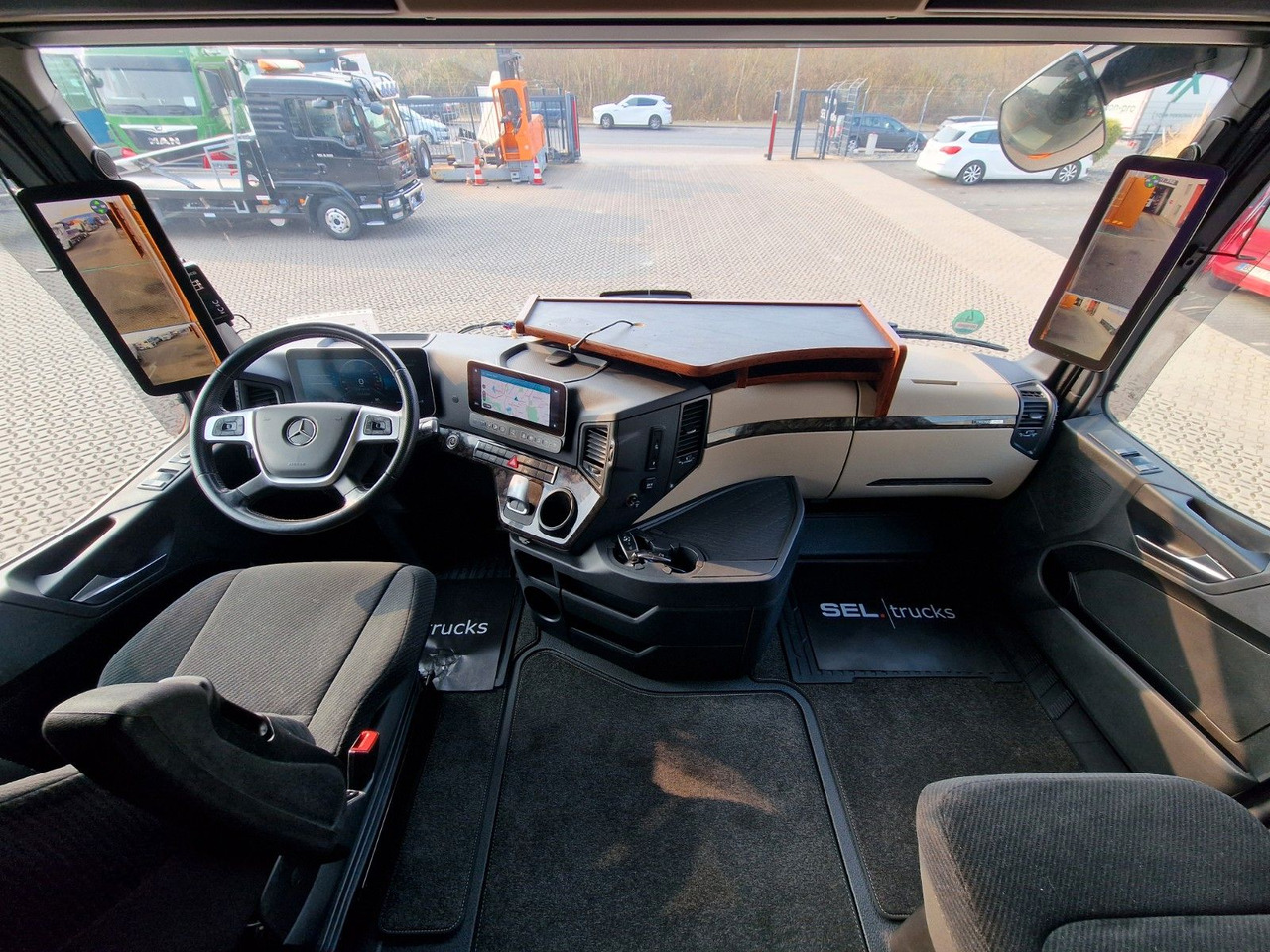Камион с брезент Mercedes-Benz Actros 2548 / Retarder / Euro 6E / Aluklappen: снимка 21