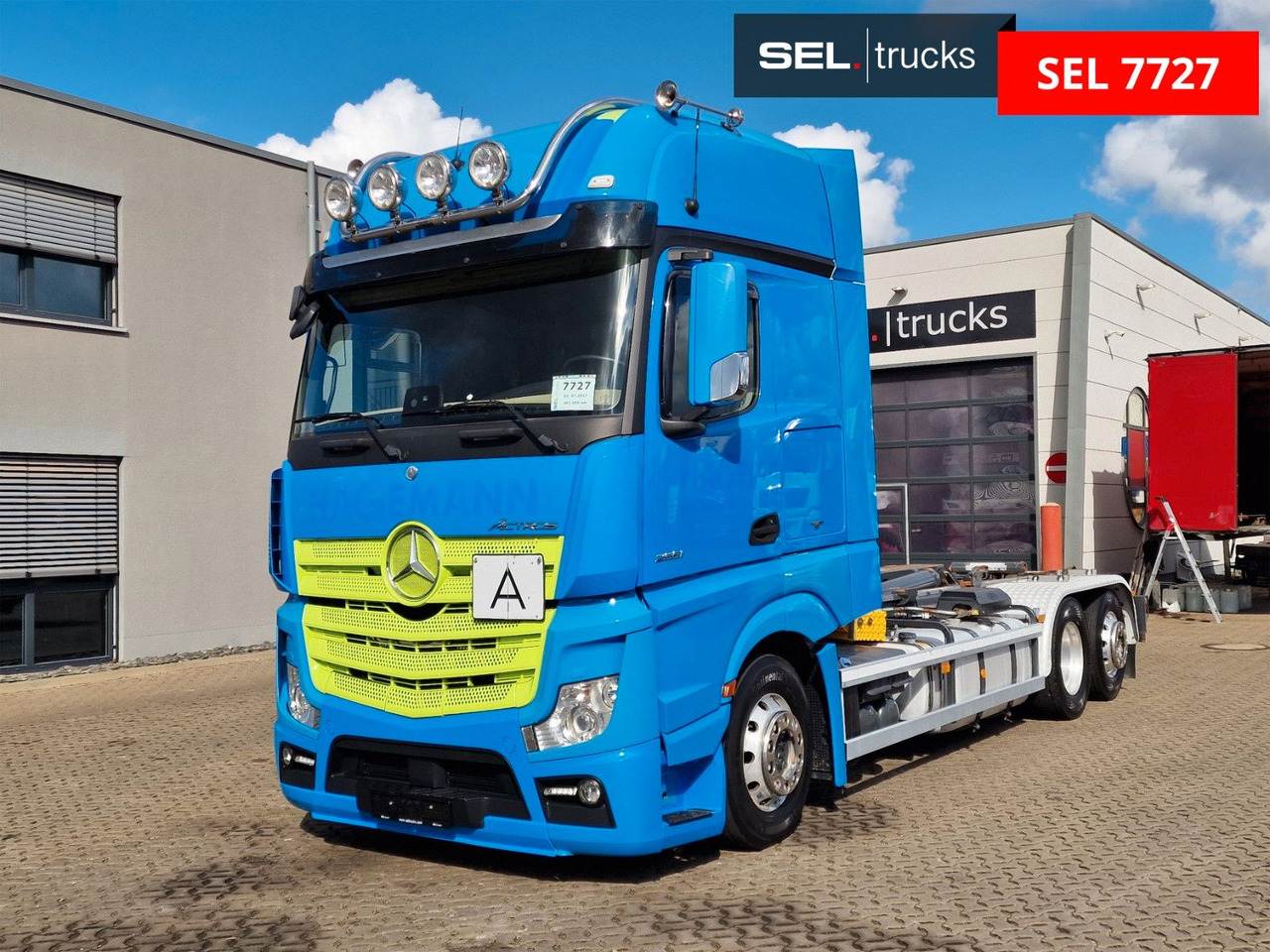 Mercedes-Benz Actros 2551 / Retarder / Standklima / Xenon - Мултилифт с кука камион: снимка 1 Mercedes-Benz Actros 2551 / Retarder / Standklima / Xenon - Мултилифт с кука камион: снимка 1