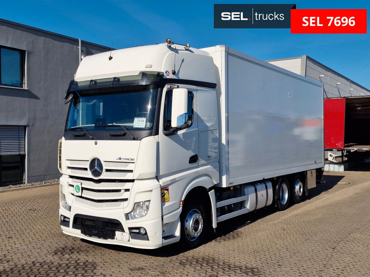 Mercedes-Benz Actros 2643 / Retarder / Ldbw / Lenkachse / - Камион фургон: снимка 2 Mercedes-Benz Actros 2643 / Retarder / Ldbw / Lenkachse / - Камион фургон: снимка 2