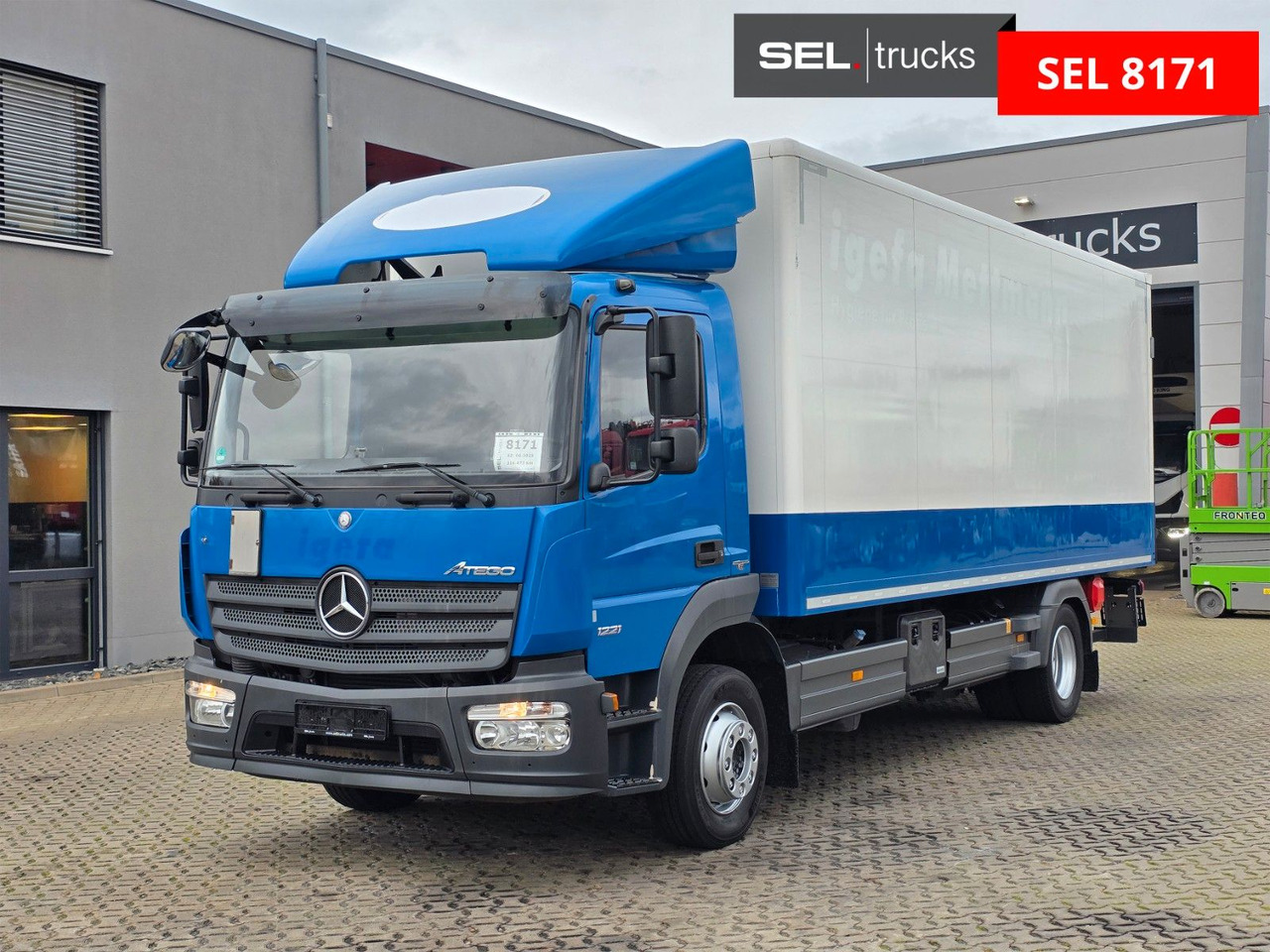 Mercedes-Benz Atego 1221 / Ladebordwand - Камион фургон: снимка 1 Mercedes-Benz Atego 1221 / Ladebordwand - Камион фургон: снимка 1