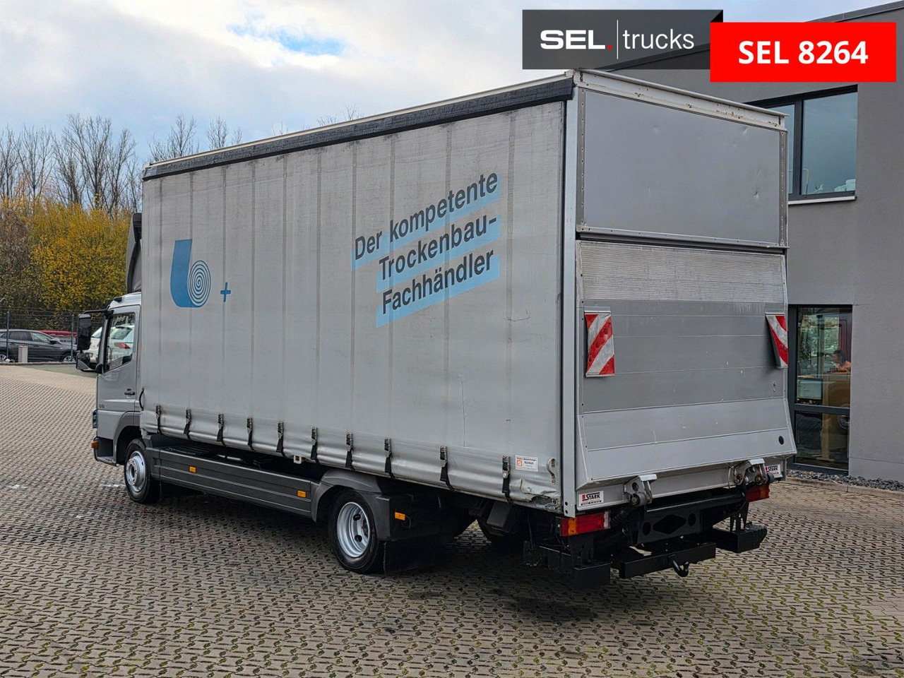 Брезентов бус Mercedes-Benz Atego 818 / Ladebordwand: снимка 7 Брезентов бус Mercedes-Benz Atego 818 / Ladebordwand: снимка 7