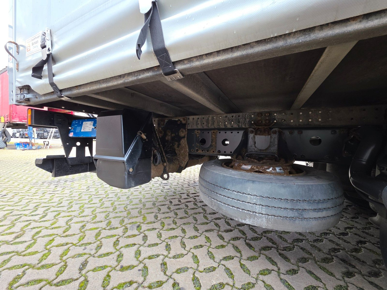 Брезентов бус Mercedes-Benz Atego 818 / Ladebordwand: снимка 21 Брезентов бус Mercedes-Benz Atego 818 / Ladebordwand: снимка 21