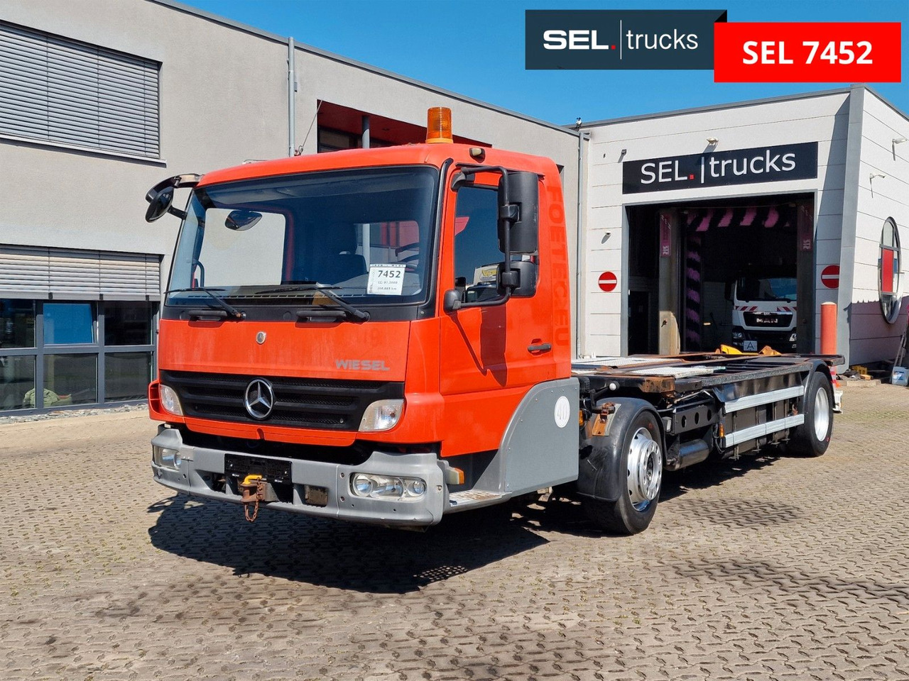Mercedes-Benz KAMAG WBH 25 / Umsetzer / Wiesel / Rangierer - Контейнеровоз/ Сменна каросерия камион: снимка 1 Mercedes-Benz KAMAG WBH 25 / Umsetzer / Wiesel / Rangierer - Контейнеровоз/ Сменна каросерия камион: снимка 1