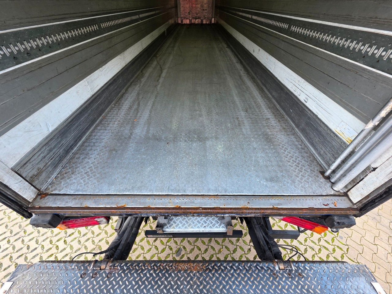 Рефрижератор полуремарке Schmitz Cargobull SKO 20/LZG 13.45 FP45 COOL / Thermo King SLX 100: снимка 12