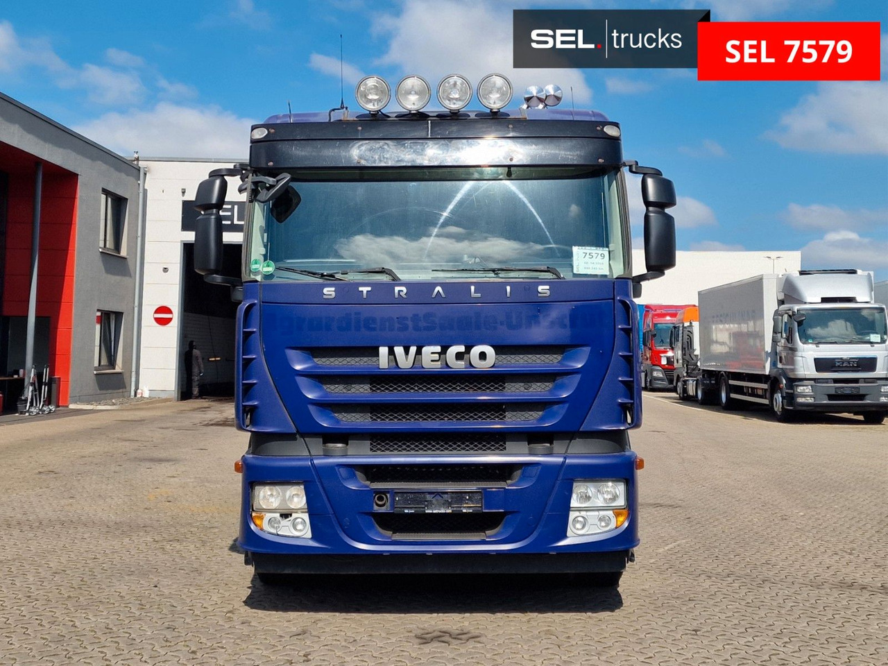 Iveco Stralis 420 / Nebenabtrieb / Kipphydraulik / LOF - Влекач: снимка 2 Iveco Stralis 420 / Nebenabtrieb / Kipphydraulik / LOF - Влекач: снимка 2