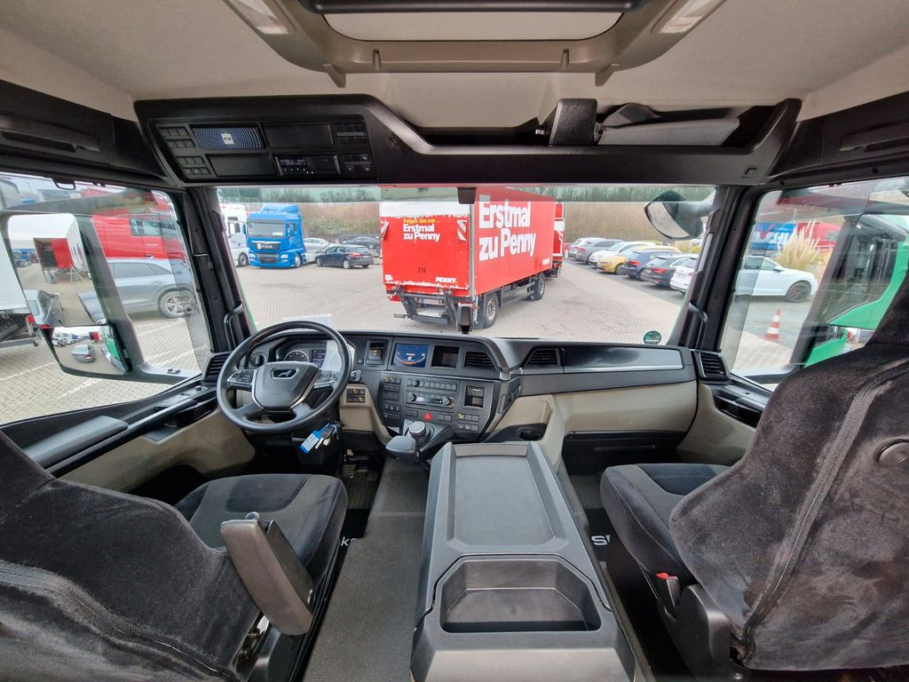 Влекач MAN TGS 26.510 6x2/4 BL SA / ZF Intarder / Lenkachse MAN TGS 26.510 6x2/4 BL SA / ZF Intarder / Lenkachse: снимка 21 Влекач MAN TGS 26.510 6x2/4 BL SA / ZF Intarder / Lenkachse MAN TGS 26.510 6x2/4 BL SA / ZF Intarder / Lenkachse: снимка 21