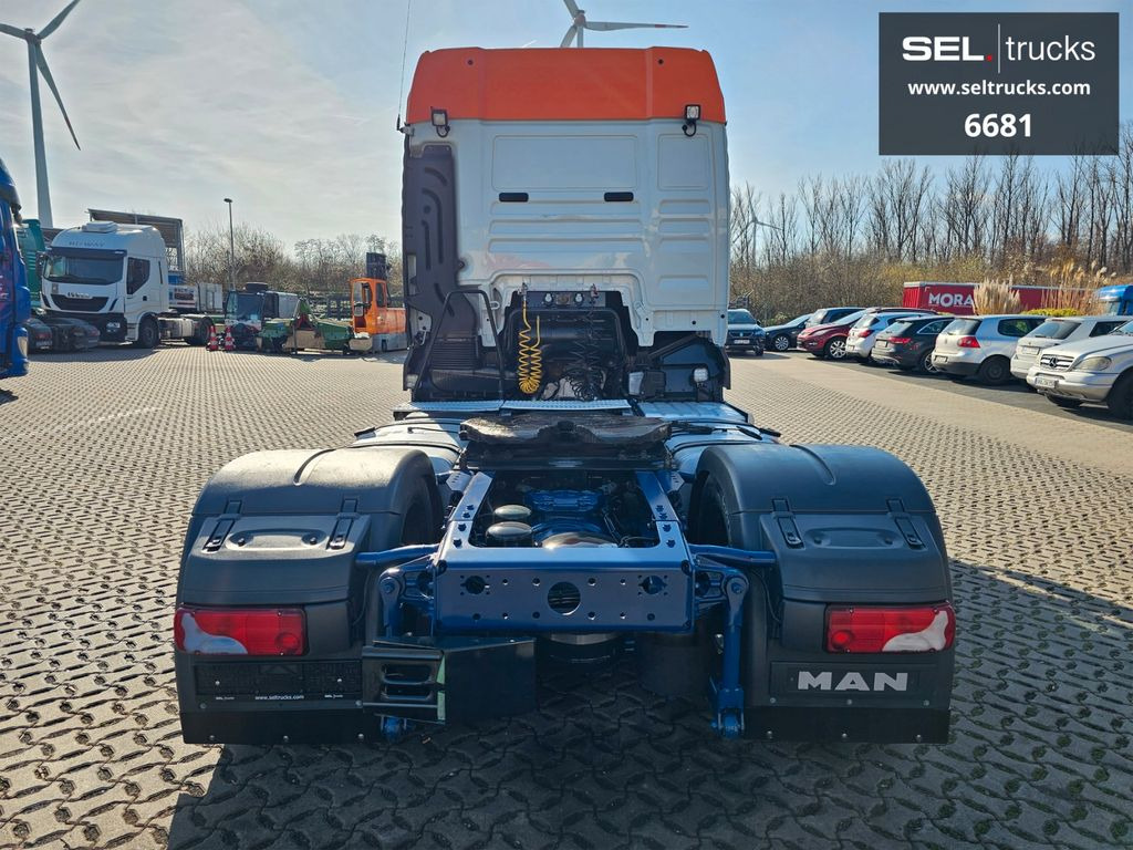 Влекач MAN TGX 18.500/ Retarder/ 2 Tanks/ Standklima/ Xenon: снимка 6