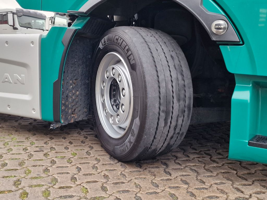 Влекач MAN TGX 18.510 4x2 LL SA / Retarder / Hubkupplung: снимка 28