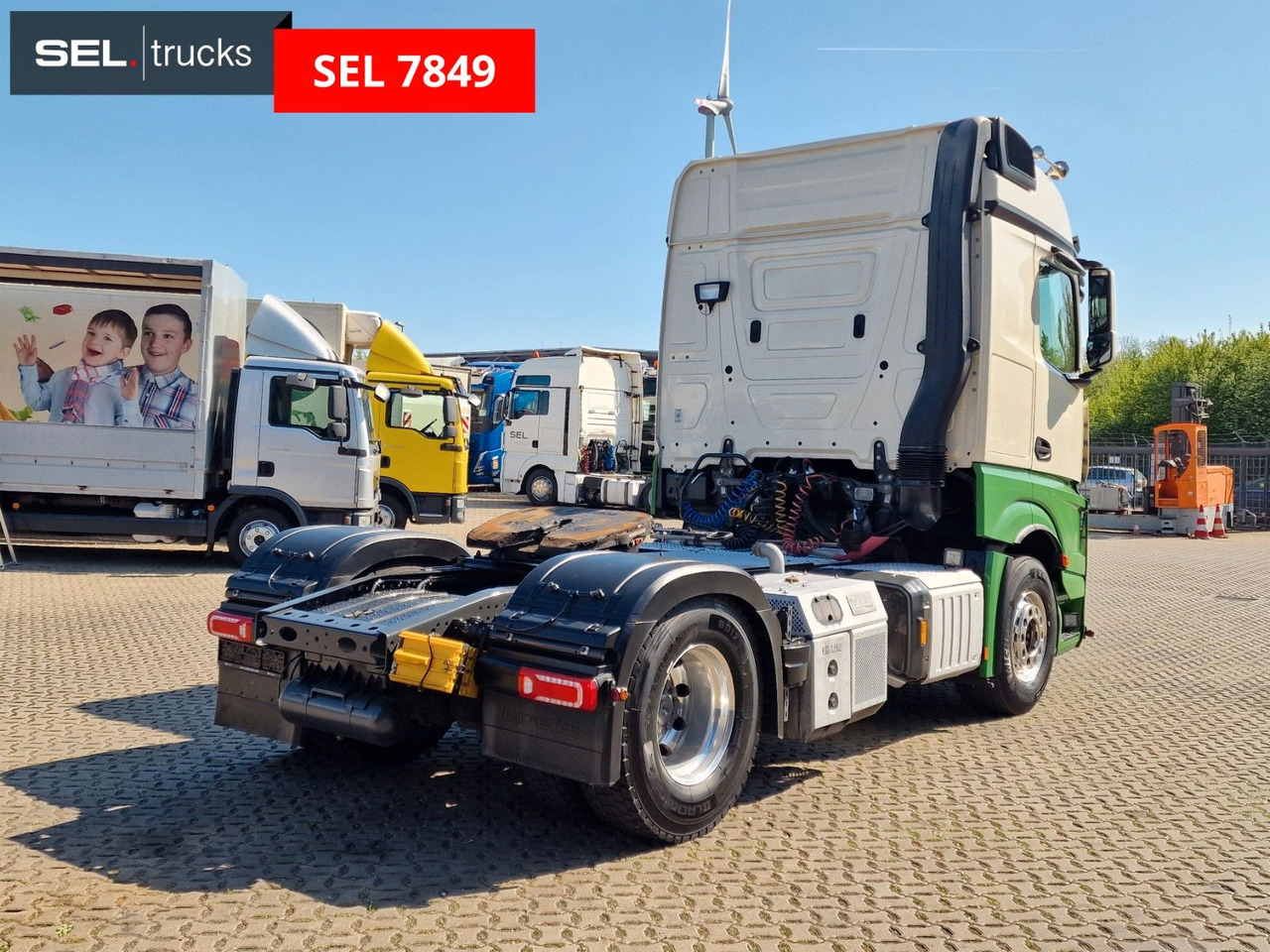Mercedes-Benz Actros 1846 / Retarder / Kompressor / 6D - Влекач: снимка 5 Mercedes-Benz Actros 1846 / Retarder / Kompressor / 6D - Влекач: снимка 5