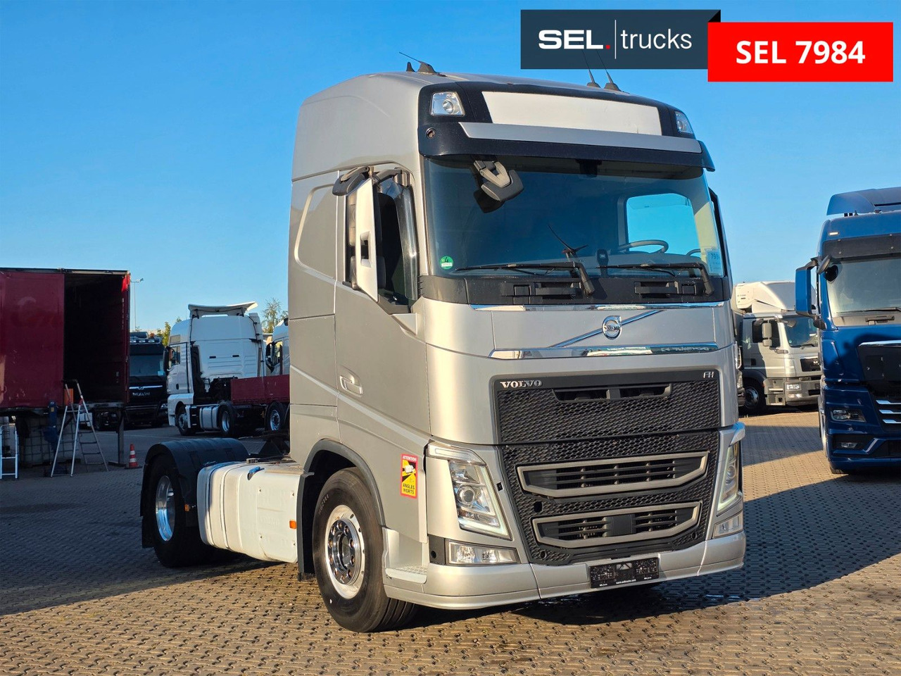 Volvo FH 460 / Nebenabtrieb / Standklimaanlage - Влекач: снимка 3 Volvo FH 460 / Nebenabtrieb / Standklimaanlage - Влекач: снимка 3