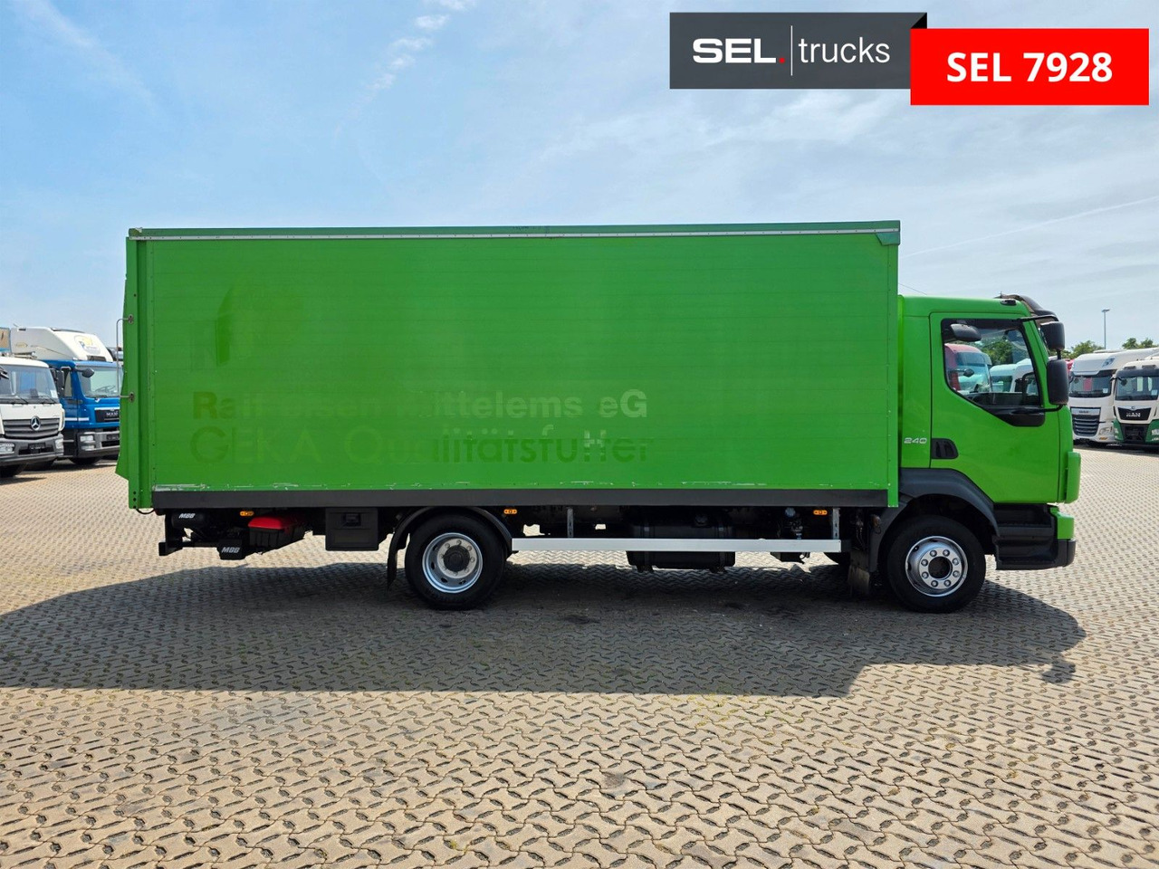 Volvo FL 240 - Камион с брезент: снимка 4 Volvo FL 240 - Камион с брезент: снимка 4