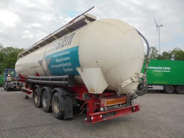 Benalu GRUPO GARVIVES SAL 60000L - Полуремарке цистерна: снимка 5 Benalu GRUPO GARVIVES SAL 60000L - Полуремарке цистерна: снимка 5