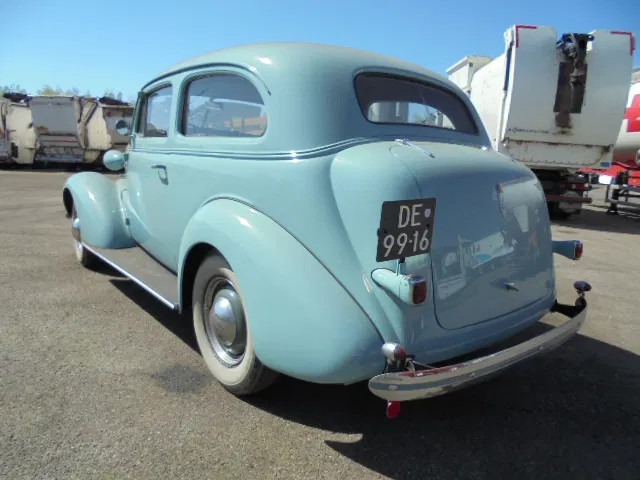 Седан Chevrolet Master Master De Luxe: снимка 6