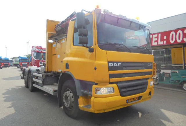 DAF 75.240 75 240 6X2 - Боклукчийска кола: снимка 2 DAF 75.240 75 240 6X2 - Боклукчийска кола: снимка 2