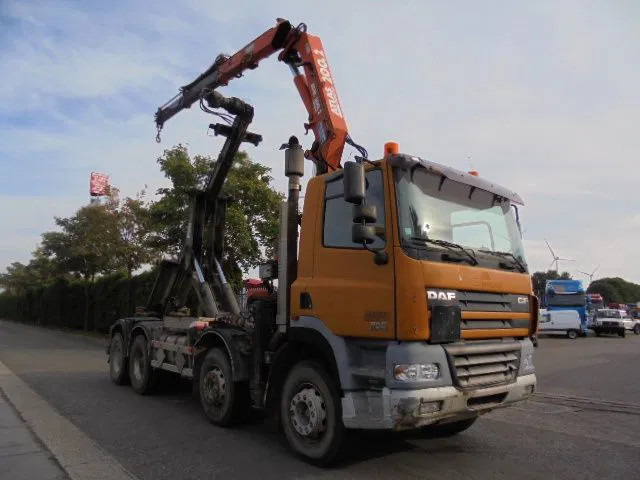 DAF 85.360 8X4 - Камион с кабелна система, Камион с кран: снимка 3 DAF 85.360 8X4 - Камион с кабелна система, Камион с кран: снимка 3